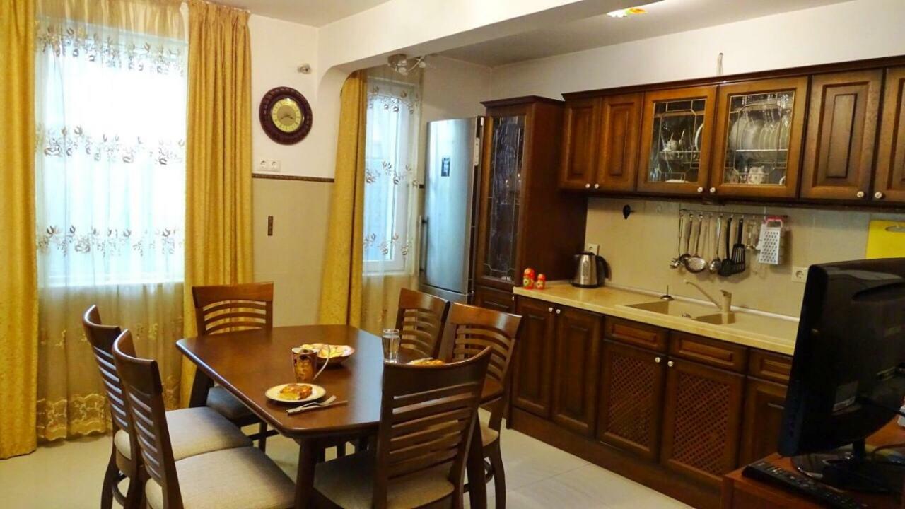 Apartment Kafedral فارنا المظهر الخارجي الصورة